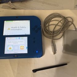 Nintendo 2DS With Factory Seal Game