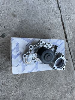 5VZ-FE Water Pump