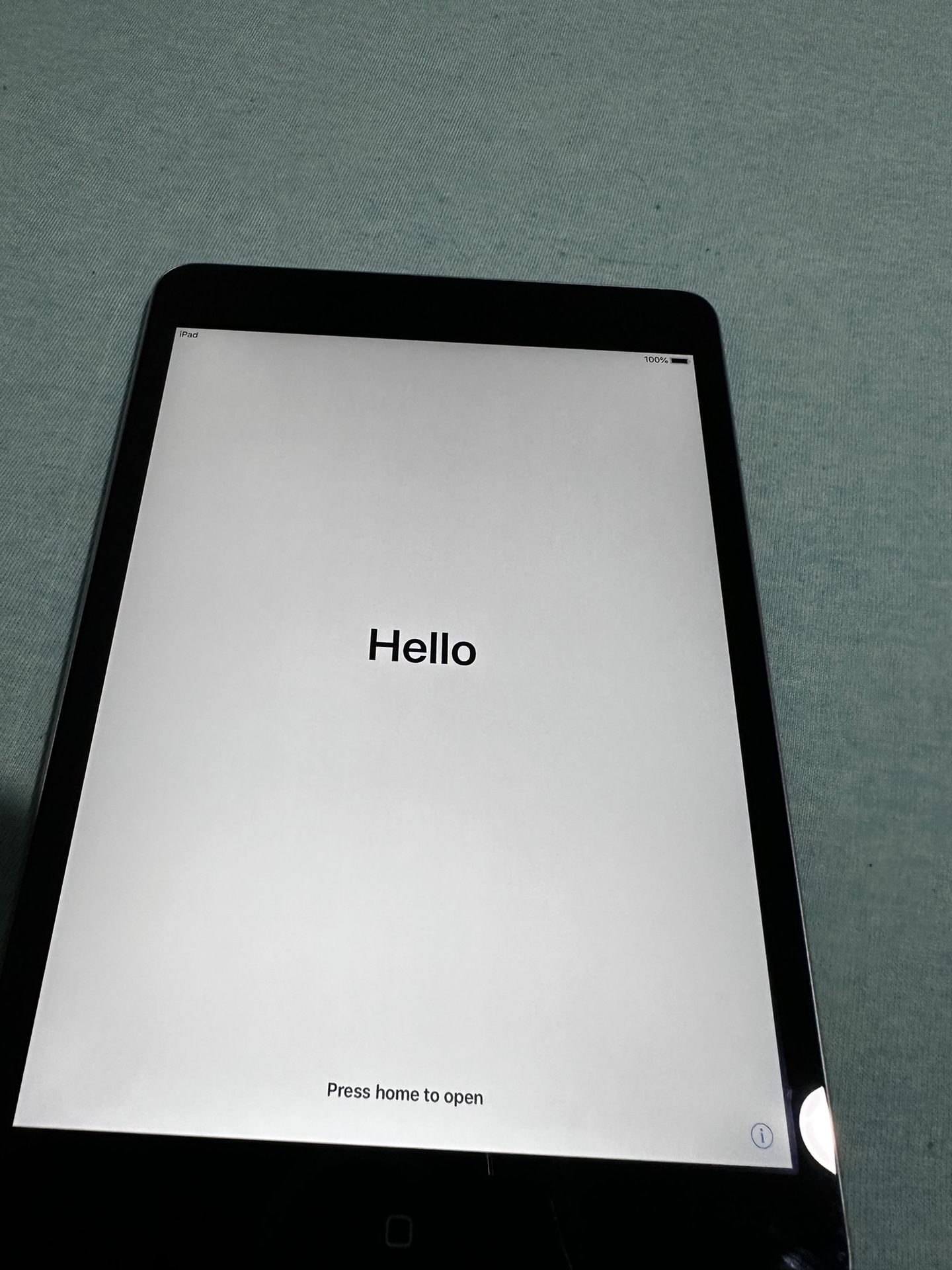 Apple iPad Mini 2