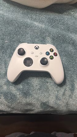 Xbox series S white controller