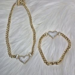 Beautiful Heart Set Perfect For Mothers Day Gift Excellent Quality Jewelry 14k Gold Laminated Hypoallergenic Waterproof Non Tarnish 100$  