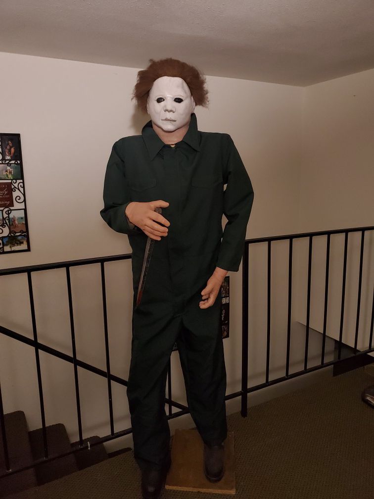 6ft Michael Myers static prop/ Halloween for Sale in Ontario, CA - OfferUp