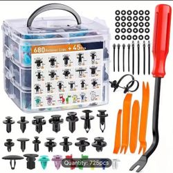 Auto Fastener & Clips 800 Plus PCs, Useful , One Left