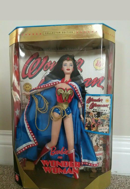 Wonder Woman Barbie 1999 Collectors Edition
