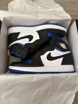 Air Jordan 1 Retro High Royal Toe Size 5.5Y