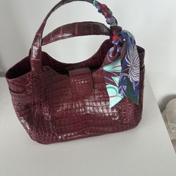 Nancy Gonzalez bag
