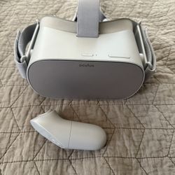 Oculus Go VR headset