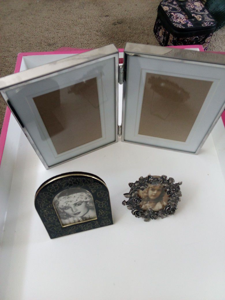 Collection 3 Three Picture Frames Metal Silver Vintage Old Flowers Ingraved