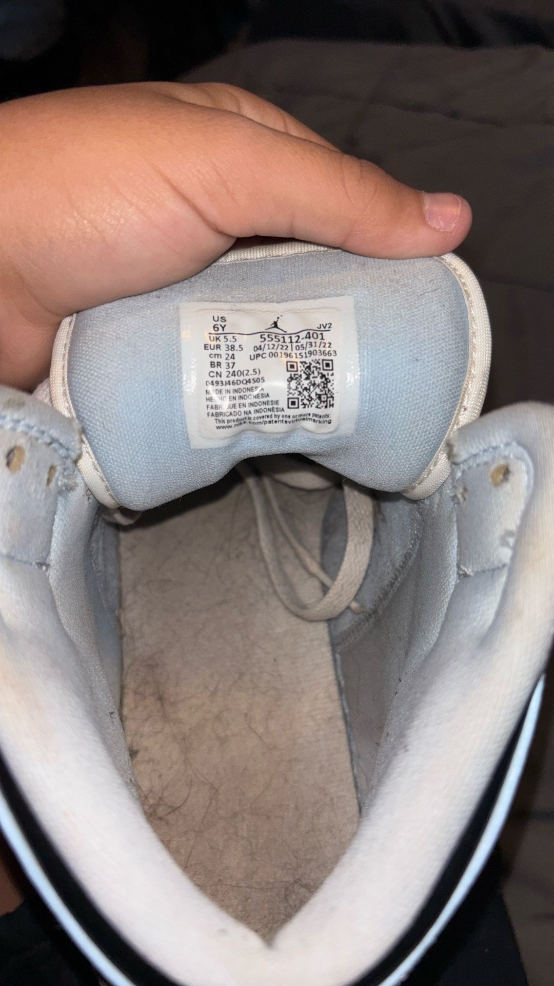 Jordan 1 Size 6y
