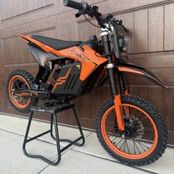 ELECTRIC PIT BIKE 