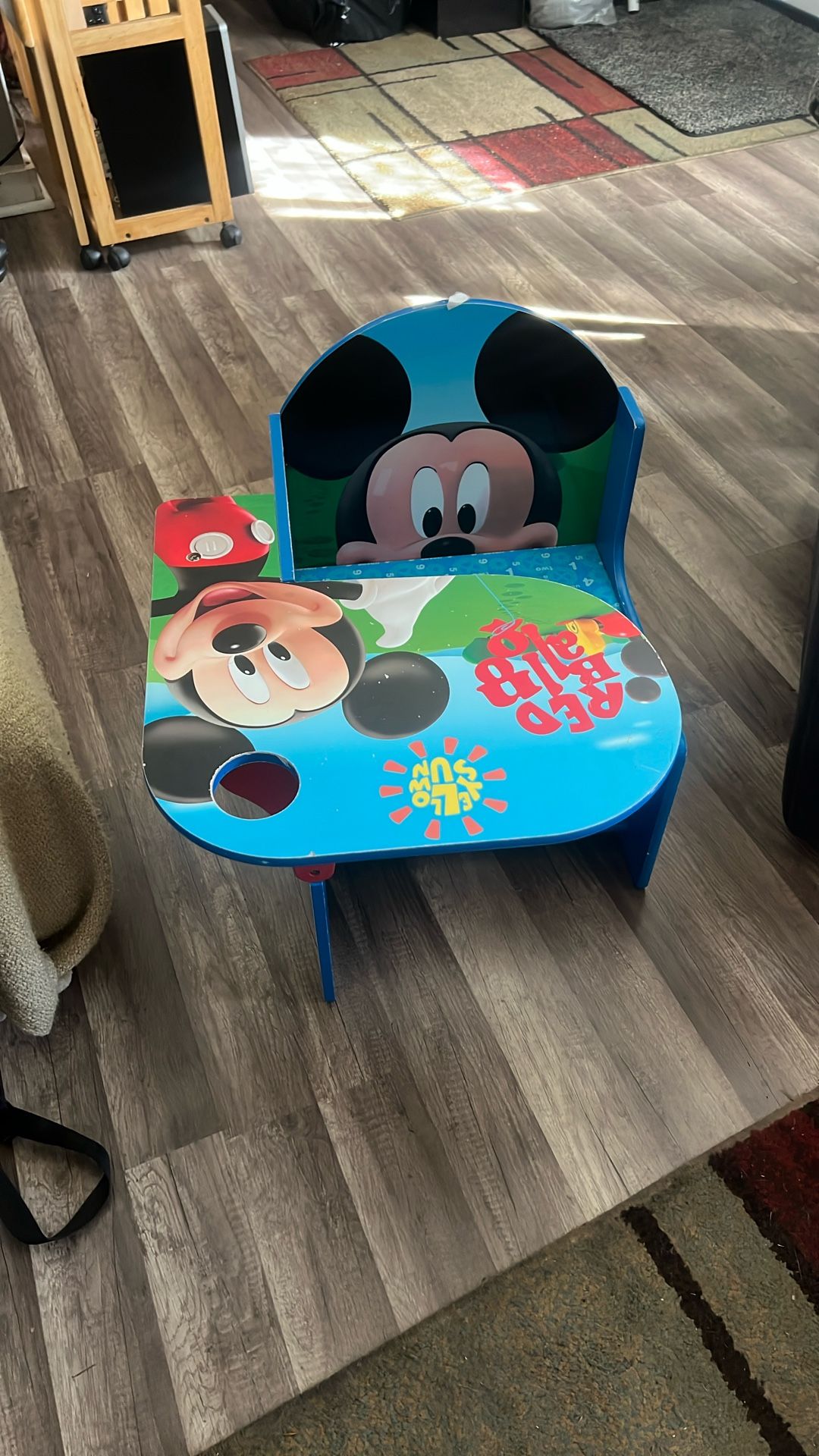 Mickey Mouse Kids Desk