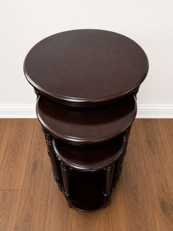 Frenchi Furniture 3-Piece Round Nesting Table Set - Dark Cherry