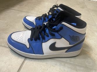 Jordan 1’s- White and Blue Size 9.5