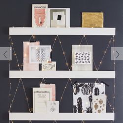 3 Pottery Barn No Nails Photo Rail