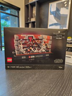 LEGO Star Wars Death Star Trash Compactor Diorama Series 75339 with Princess Leia Chewbacca & R2-D2