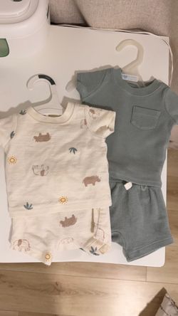 Newborn 2 pieces sets (3 outfits)