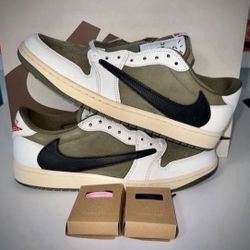 NEW Jordan 1 Travis Scott W/SNKRS RECEIPT 