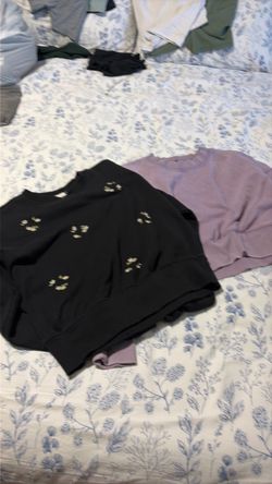 Sweaters lot of 2