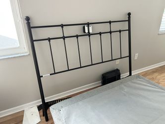 Modern Black Metal Farmhouse Design Headboard - Queen Size 