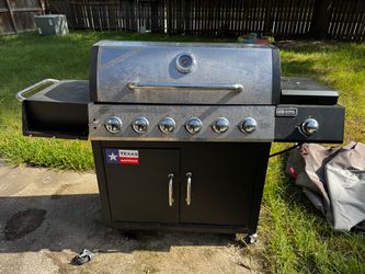 Outdoor Gourmet 6 burner grill propane