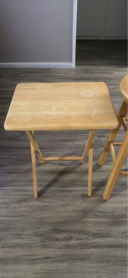Wooden Folding TV Tray Tables w/ wooden Barstool