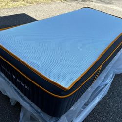 Nectar Ultra Hybrid, Twin XL, Like New, Excellent Condition