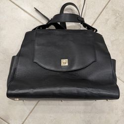 Black leather purse/ backpack