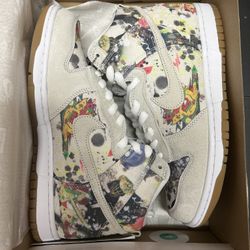 supreme nike sb dunk high rammelzee