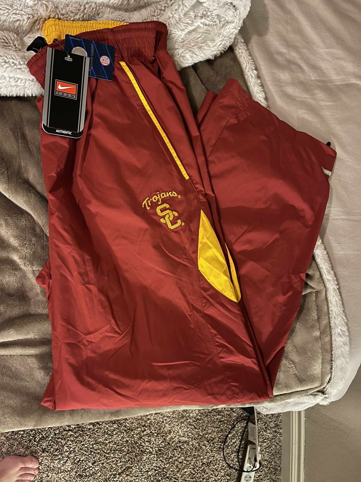 USC sweats Size Large