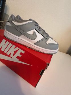 Nike dunks 10c