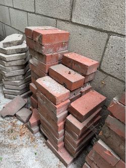 Red Bricks- 160 pieces