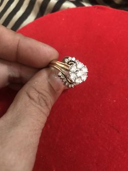 Wedding engagement ring with ring guard