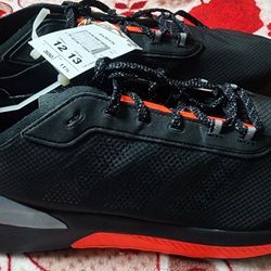 NEW Adidas Avryn Black Solar Red