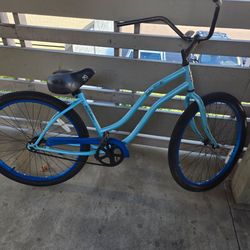 Isla Vista Beach Cruiser Bicycle