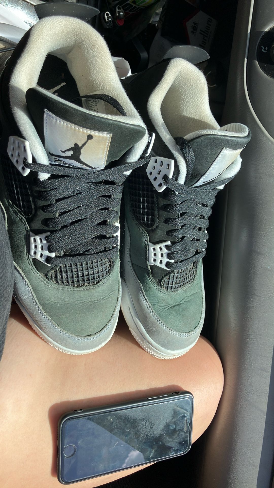 Jordan 4s