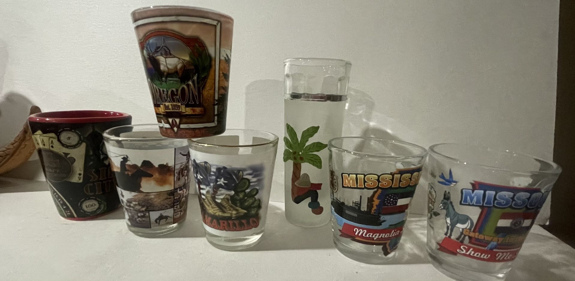 VINTAGE SHOT GLASS COLLECTION - Lot of 7 Souvenir Travel Destination City States