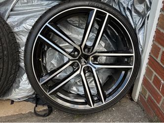 22x9 Vision 475 Clutch Gloss Black Machined Face Wheel 5x4.5 (38mm) and tires X4