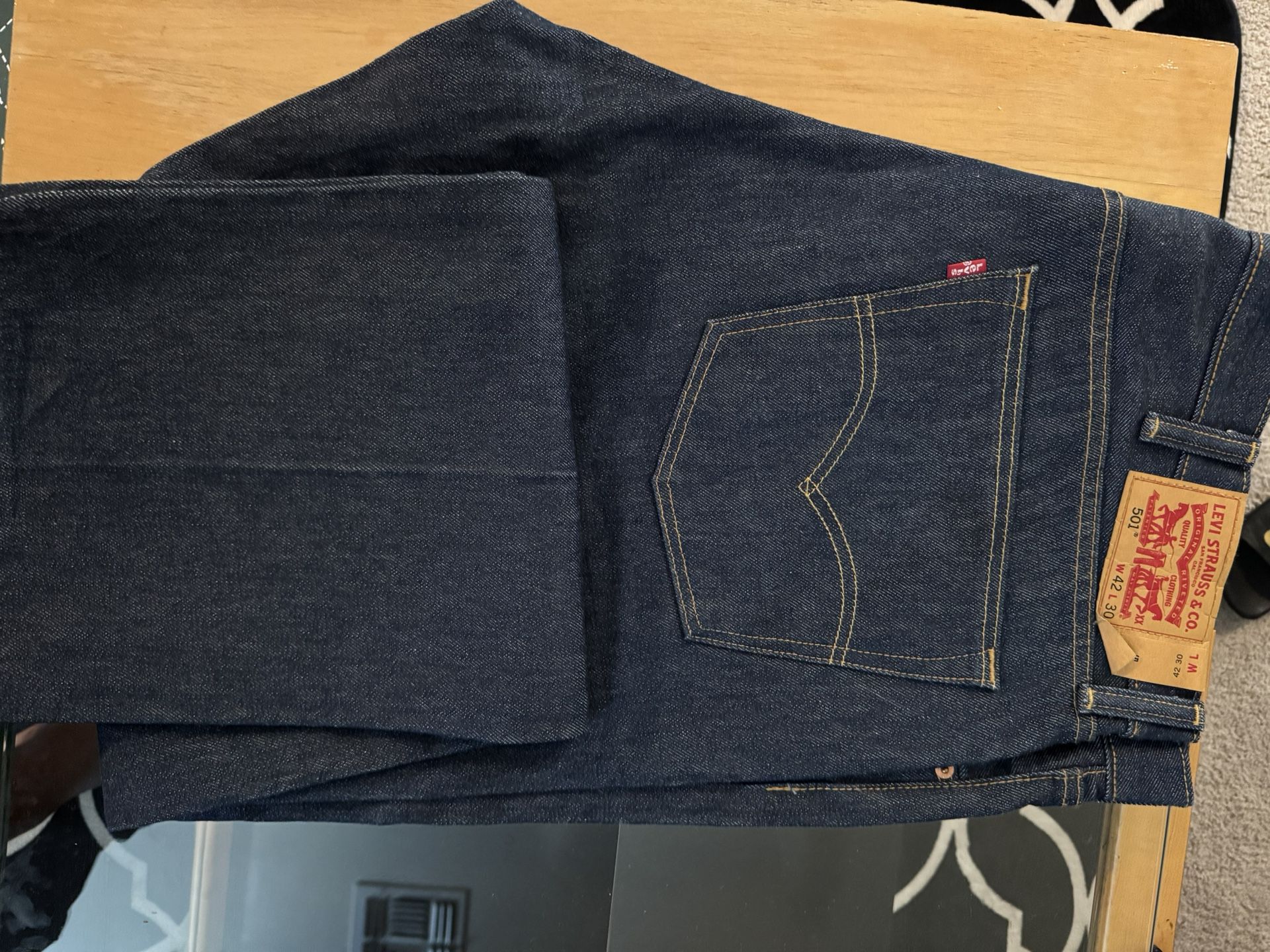 501 Levi Jeans Size 44 Waist 30 Length