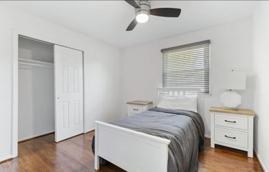 Queen/Twin Beds (Free)