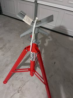 RIGID Folding Pipe Jack Stands
