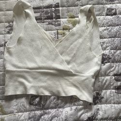 White Ribbed V-Neck Crop Top – Size Medium 