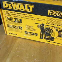 DEWALT 20-Volt MAX XR Cordless Brushless 1 in. SDS Plus L-Shape Rotary Hammer (Tool-Only) solo Herramienta 