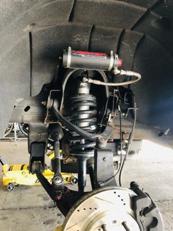 Vertex shocks ........ lifted trucks ...... central tires