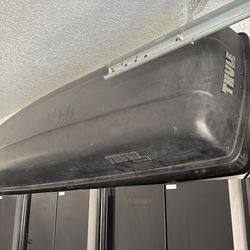Thule Summit Cargo Box