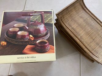 tea set Nikka and bamboo trays