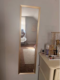 Gold body mirror