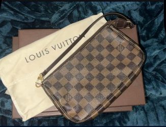 Authentic Louis Vuitton Pouchette