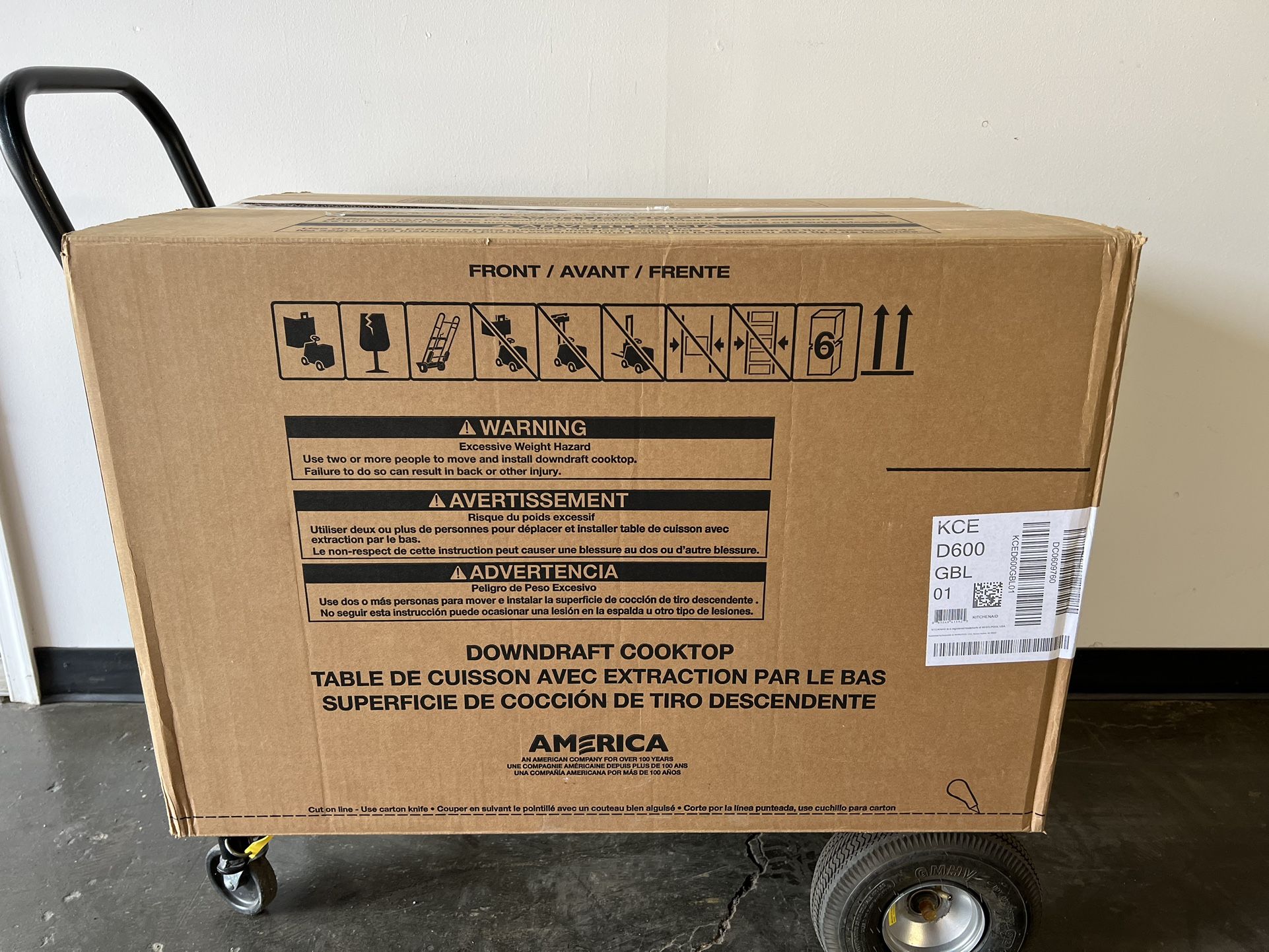 KitchenAid 30 in Electric Downdraft Cooktop in Black with 4 Elements