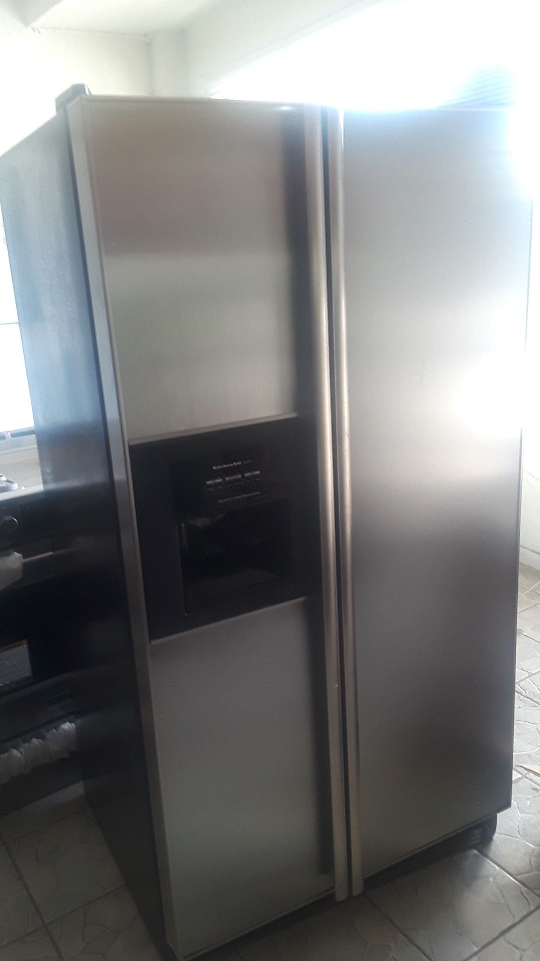 Very nice Kitchen Aid used refrigerator