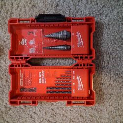 Drill bit set